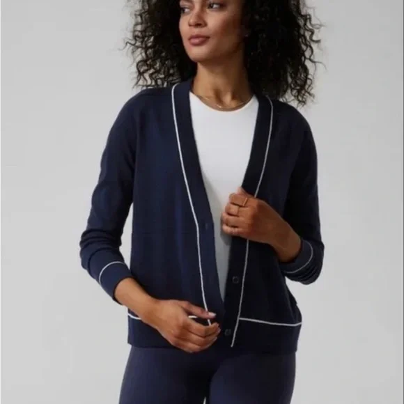 athleta women’s petite navy blue white cardigan SP L65-15 - Picture 1 of 6